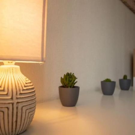 Studio Cosy Tv Wifi Confortable Et Chaleureux Gaillon エクステリア 写真